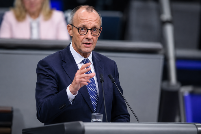 Bundeskanzler Friedrich Merz bei einer Regierungserklärung im Bundestag im Juli 2026